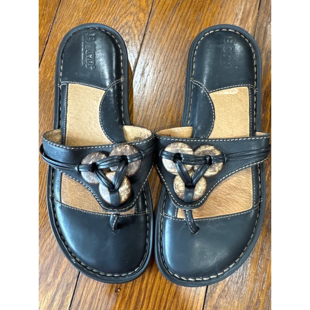 Born Womens Flip Flop Sandals Sz 7 Brown Coconut Shell Beads Flat Heel Slip On